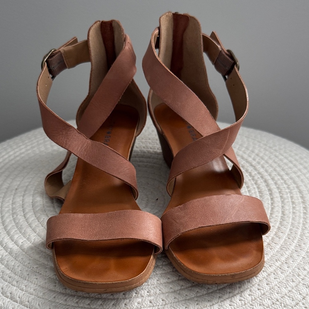 Lucky Brand Women's Brown Strappy Wedge Heel Sandals Size 7